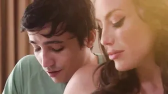 DARK HAIR mom MANDY WATERS TAKES COCK FROM STEPSONS FLIRTY FRIEND