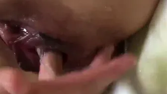 Sayana letting her Japanese pussy squirt
