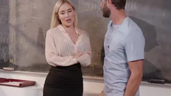 Aussie Babe Savannah bond Fucks Her Student in School Uniform