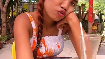 Big ass Thai amateur girlfriend doggy