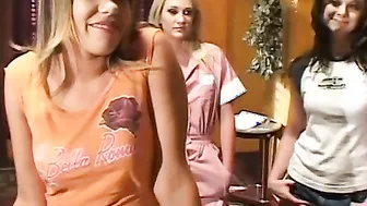 Lusty Girl facesitter lucky bro while hes devastating their pussies