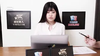 Molesting my horny older sister who works remotely