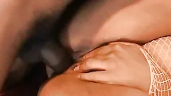 Crazy Sexy black bimbos is making her bro filthy with her gigantic booty