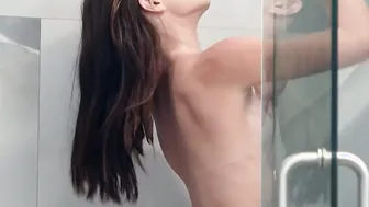 Teen stepsister is ready to fuck stepbro
