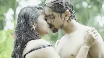 Barish me bhabhi ko choda