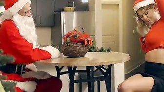 Eager porn video – Cherie Deville is ready and waiting for her hubby Sebastian Diox whos clothed as Santa. This sexsual elf is eager