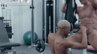 Big dicked hunk Cade Maddox anal bangs black Marcel Tykes