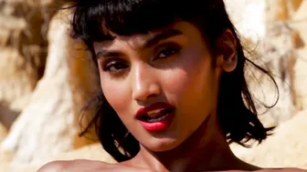 Angel Constance reveals stunning body
