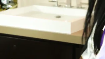 Ebony big ass MILF sucking big cock