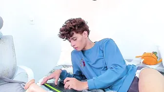 Beautiful Curly Teen masturbating Part 1