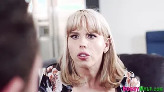 Blonde cougar blows fat dong and gets banged