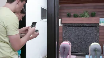 Spying On Stepsister Snatch