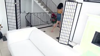 Let Her Lick The Wrapper