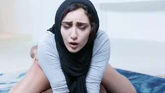Submissive Sister Act