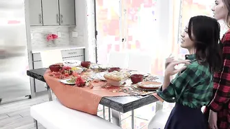 Thanksgiving Day Pussy Parade Pt. 2