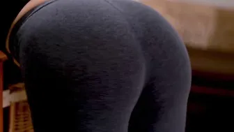 Sexy Latina Shows Us Her Positions