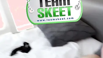 Outercourse Leads To Creampie