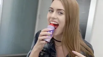 Hot Chick Gets Cooled Down With Dick