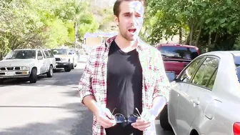 The Blind Man Cummeth