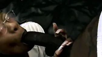 Round butt black hoe getting snatch licked before rough anal sex