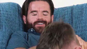 Handsome stepdad raw fucking the cum out of horny twink