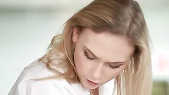 Jenny Wild wakes up to an empty bedroom and sounds from the kitchen. As she wanders downstairs she discovers that