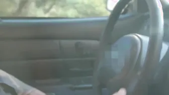 Teenage chicks exchange their pussy for freedom with cop