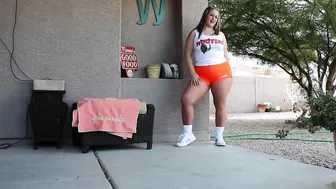 Who Doesnt Love a Titted sluts