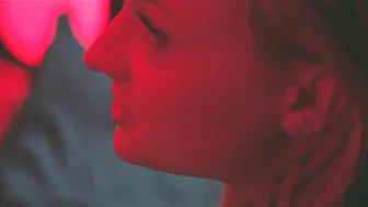 Sophie Turner - Heavy (2021)