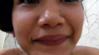 Asian Bathtub Blowjob
