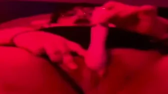 Big girl solo teasing