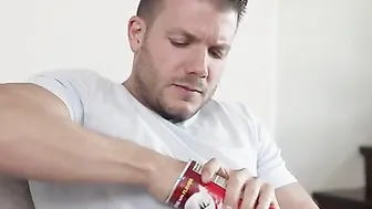 Really porn video – Codey Steele really loves potato chips. His stepsister Alex Kane points out that hes addicted. She goes on to wonder