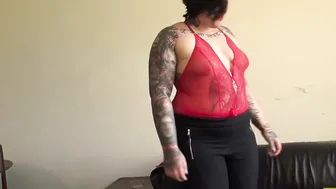 Plump MILF Dominated by Handsome Stud - Spanking & Facial