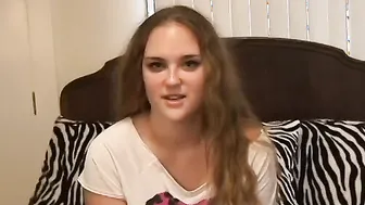Nice girl Bunny Lain sucks a mean dick