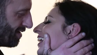 Sophie Garcia wants you to watch her get creampied.