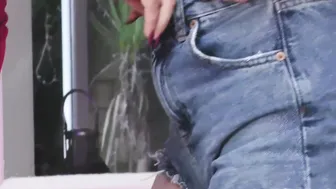Mommy Loves To Play #2: Milf Pussy Eating & Creampie Compilation