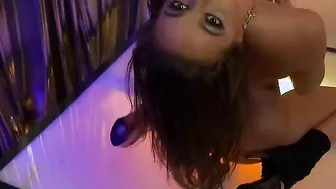 Abigail Mac loves to Tease You
