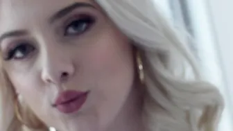 Gorgeous Blonde Gia OhMy Creampied In POV 2