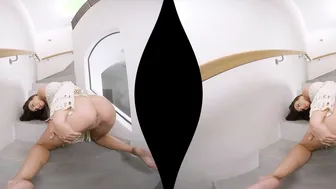 RealityLovers - The VR Playboy Girl Sabrisse