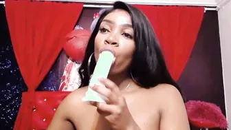 Squirting doll who prefers DP with gushing pussy