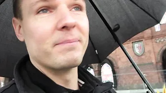 Liz De Lane: Horny MILF Fucks In Public