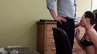 Young babe is impaled missionary by the fake loan agent