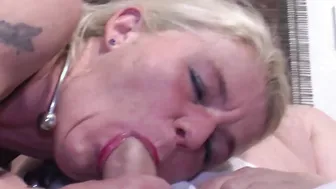 Nerdy BBW bouncing on middle aged cock after BJ