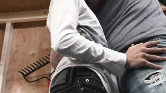 Damien Grey fucked behind by tall Bob Knight