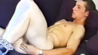 Good looking skater pulls out his cock and jerks it off