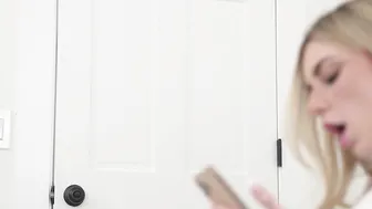 Cleanining kitchen and sucking big cock
