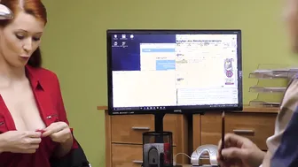 Shows porn video – Redhaired babe shows off big tits before office hammering