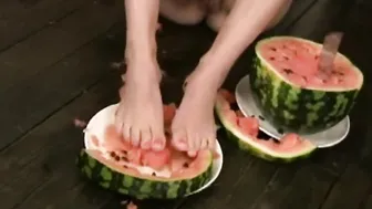 Cute Cristina plays naked with watermelon