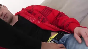 horny guy enjoying hardcore barebacking with an older dude