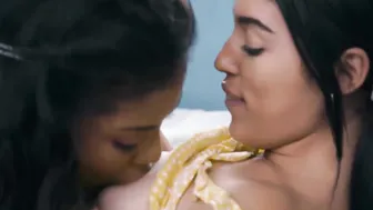 Pussy licking for Nia Nacci and her ebony dyke partner